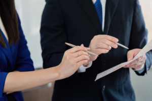 Navigating Q2 Middle-Market M&A Trends: AI Expectations and PE’s Downstream Shift